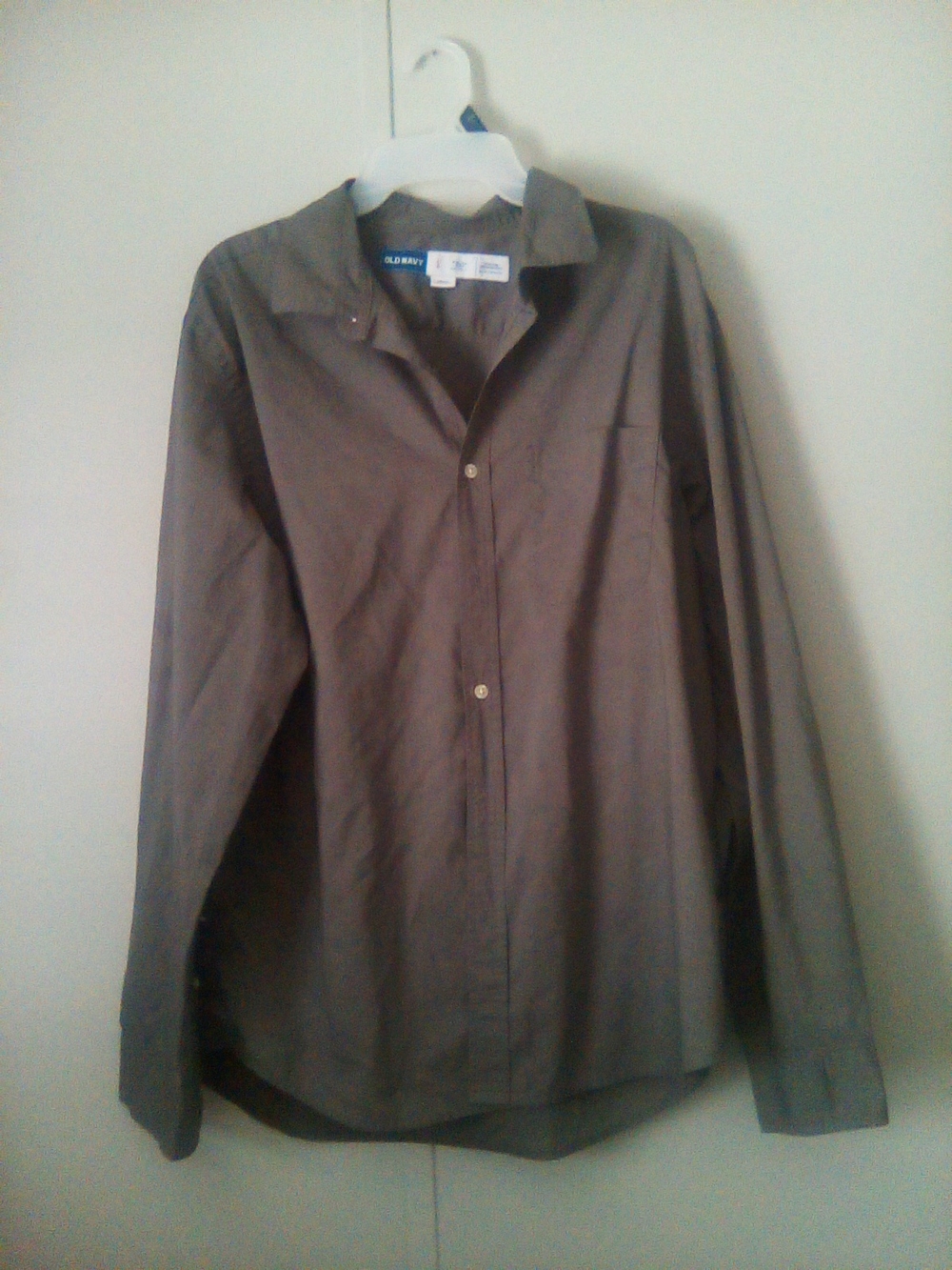 Old Navy Men's Button-Up Shirt in Olive Gray